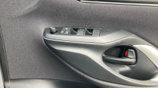 Toyota Yaris Cross 1.5 Hybrid Icon 5dr CVT Hybrid Estate